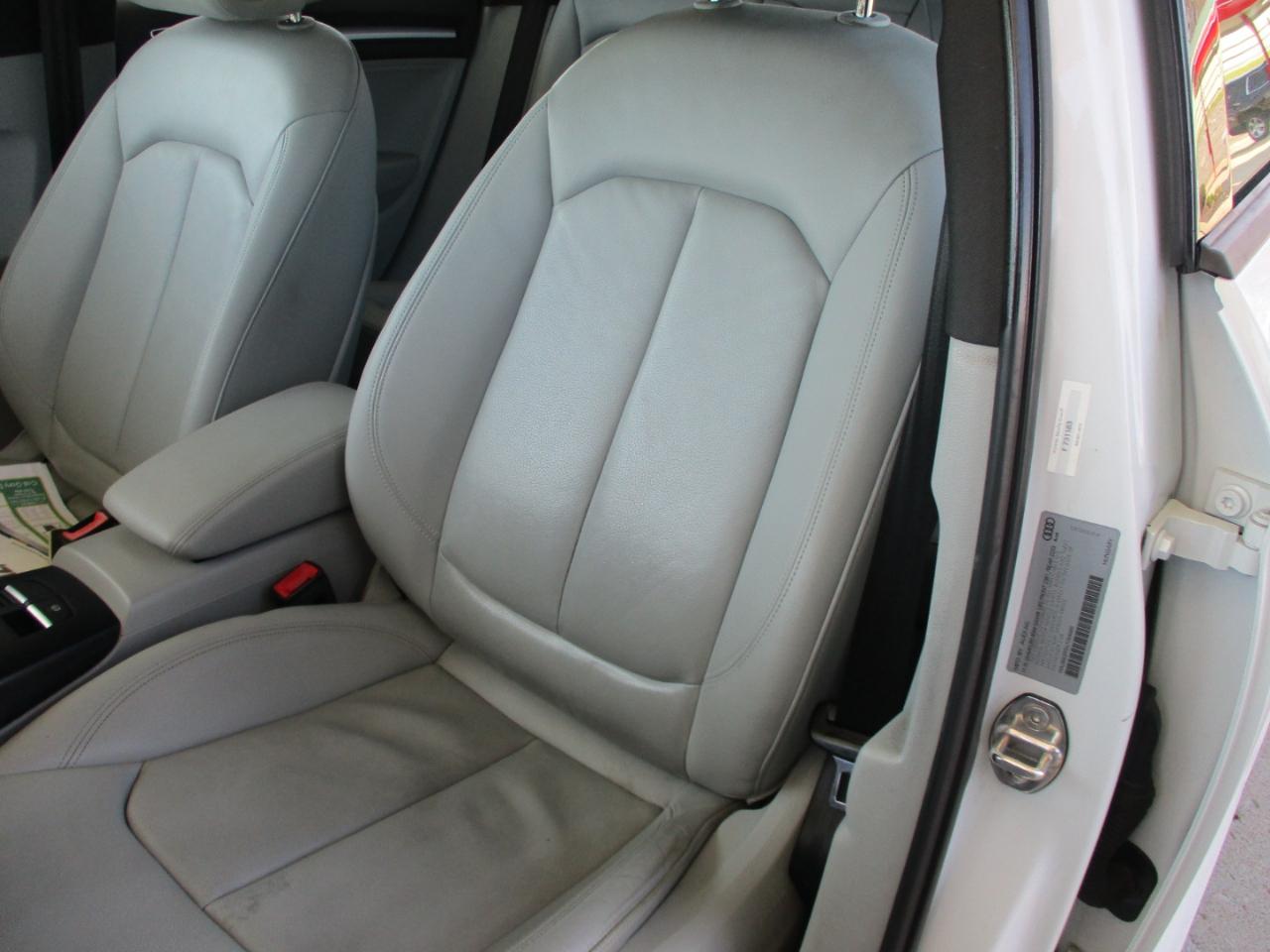 Audi A3 4dr Sdn quattro 2.0T Premium 2016