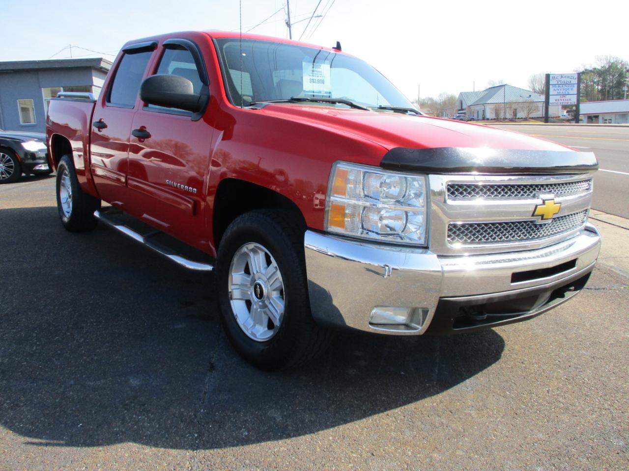 Chevrolet Silverado 1500 4WD Crew Cab 143.5" LT 2012