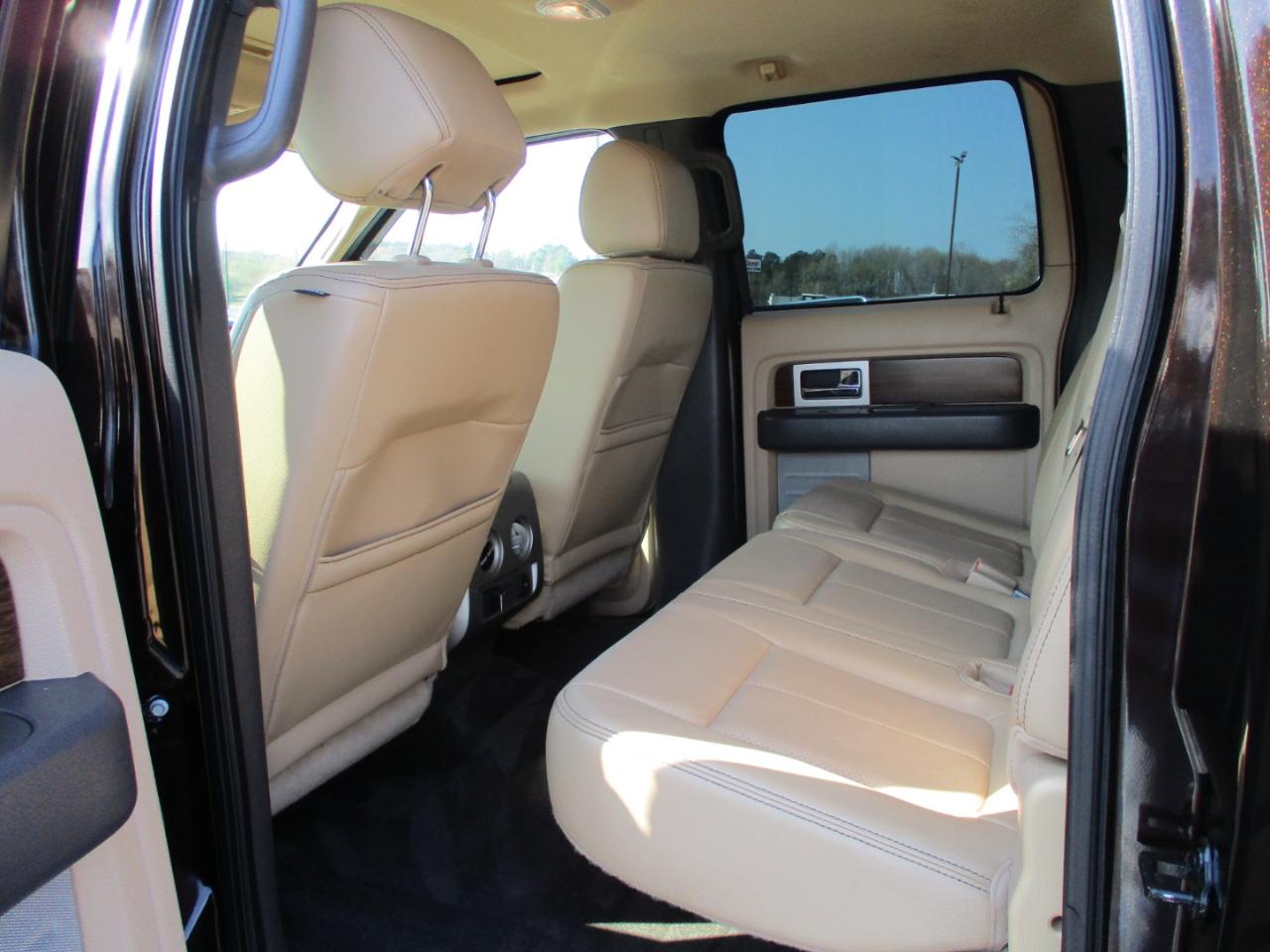 Ford F-150 4WD SuperCrew 145" Lariat 2014