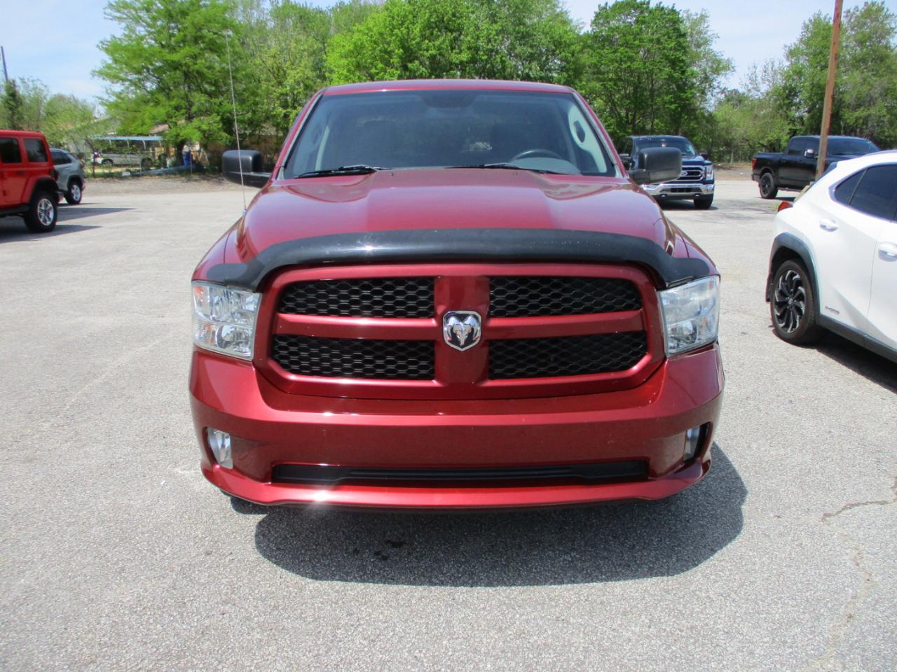 RAM 1500 2WD Crew Cab 140.5" Express 2014