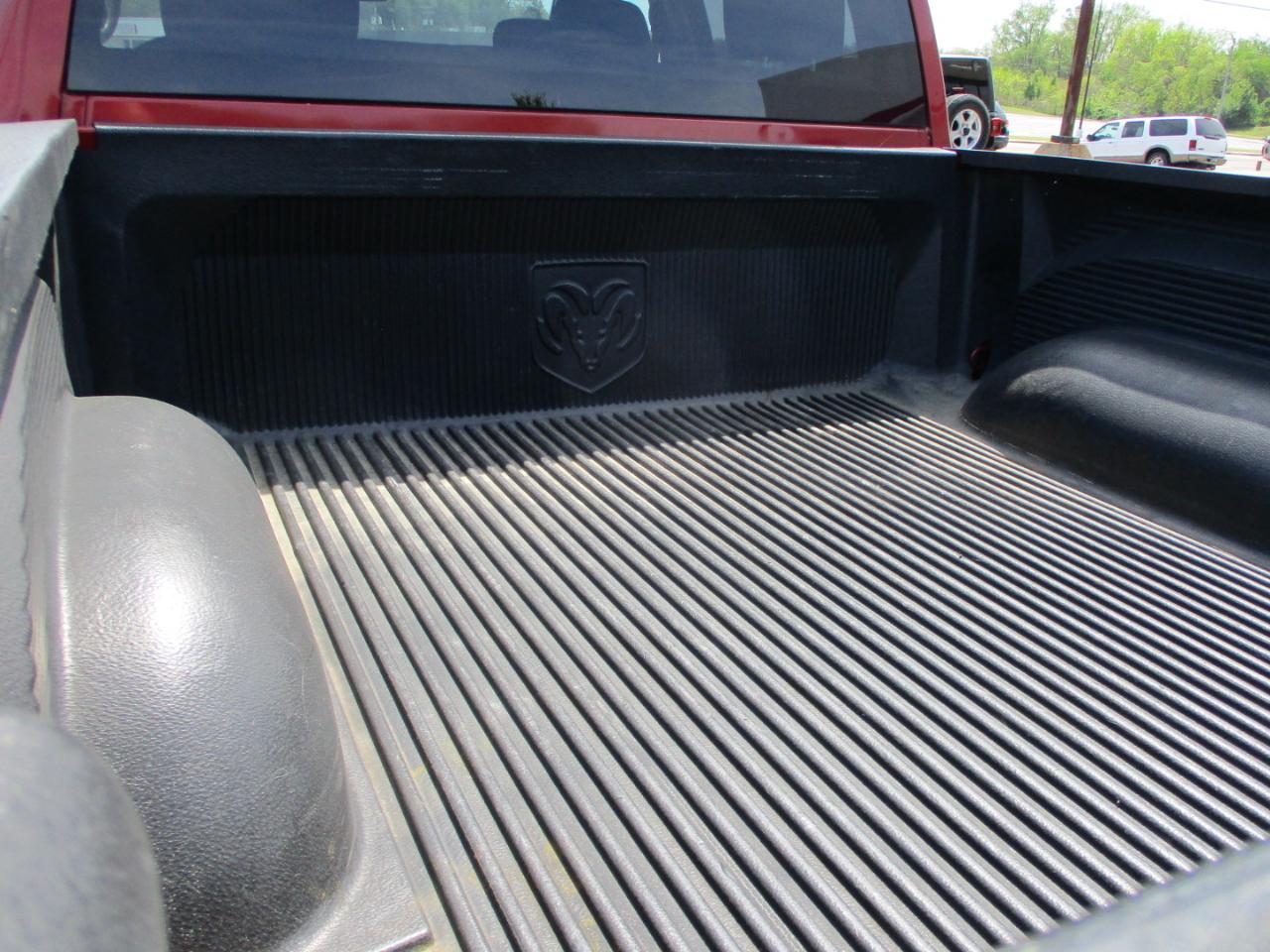 RAM 1500 2WD Crew Cab 140.5" Express 2014