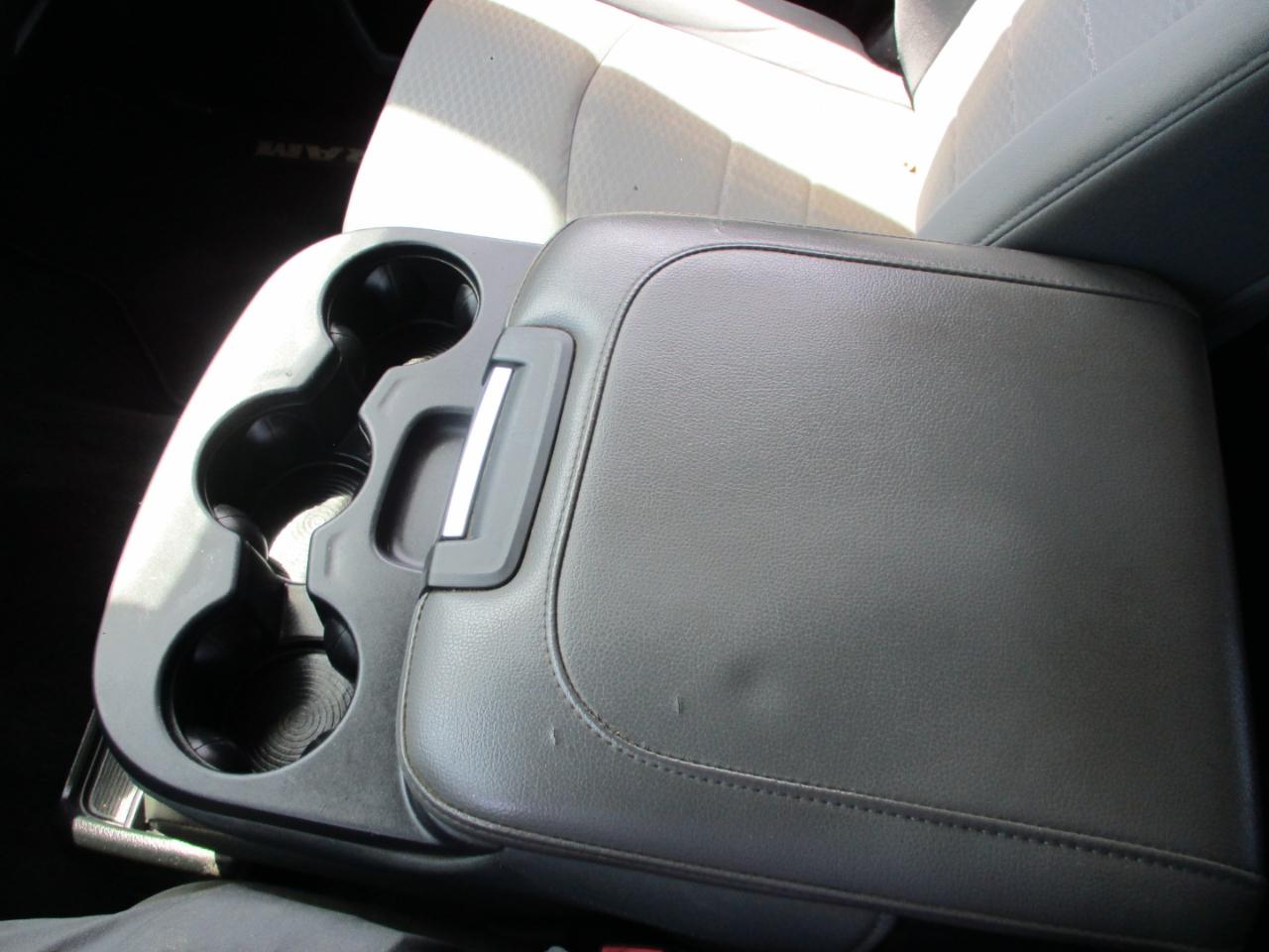 RAM 1500 2WD Crew Cab 140.5" Express 2014