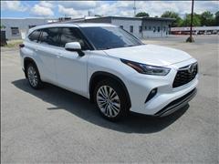 2023 Toyota Highlander 