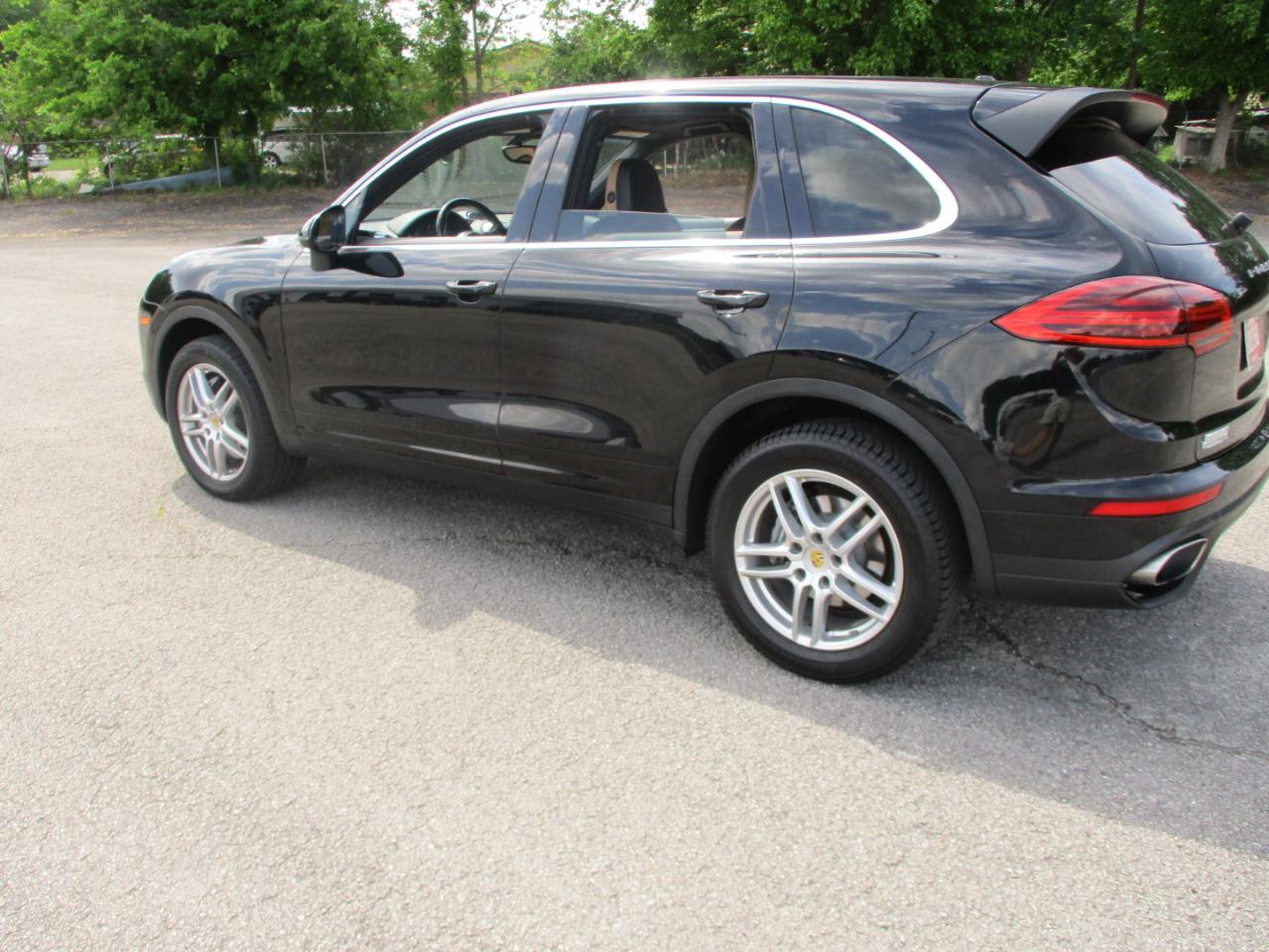 Porsche Cayenne AWD 4dr 2016