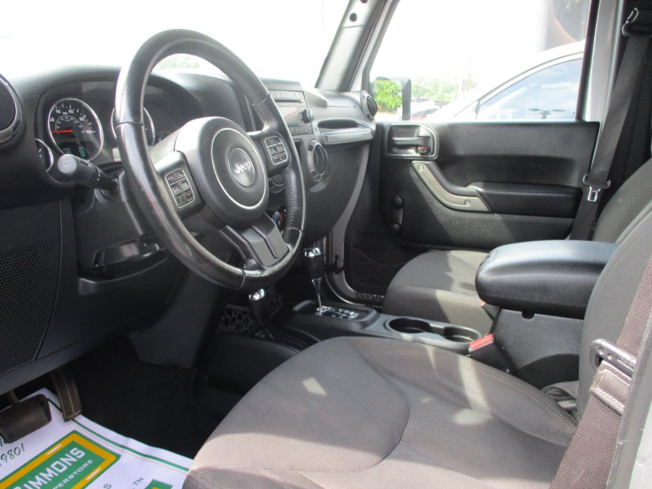 Jeep Wrangler Unlimited Sport 4x4 2017