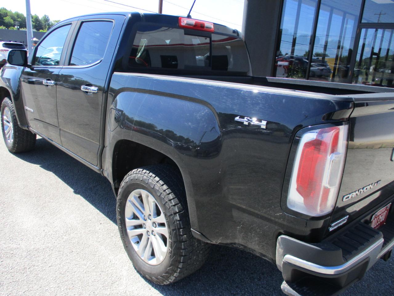 GMC Canyon 4WD Crew Cab 128.3" SLT 2018