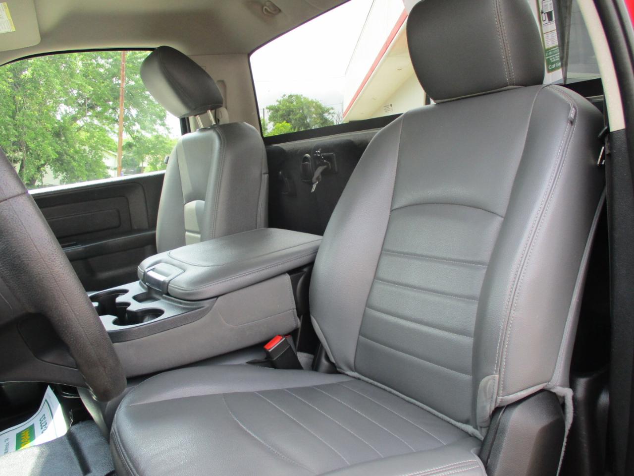 RAM 1500 Classic Tradesman 4x2 Reg Cab 8' Box 2019