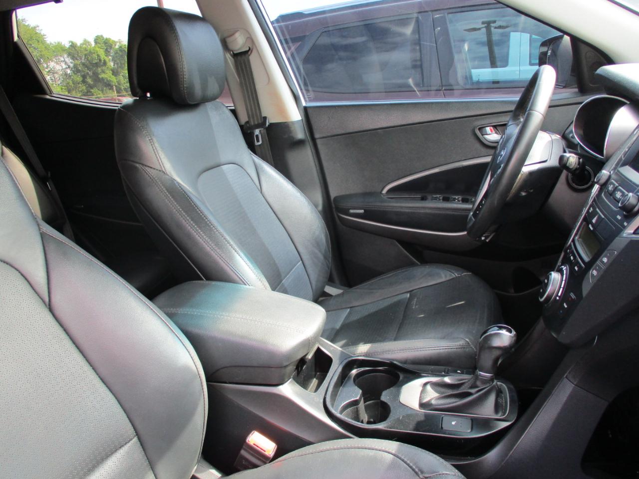 Hyundai Santa Fe Sport FWD 4dr 2.0T 2016