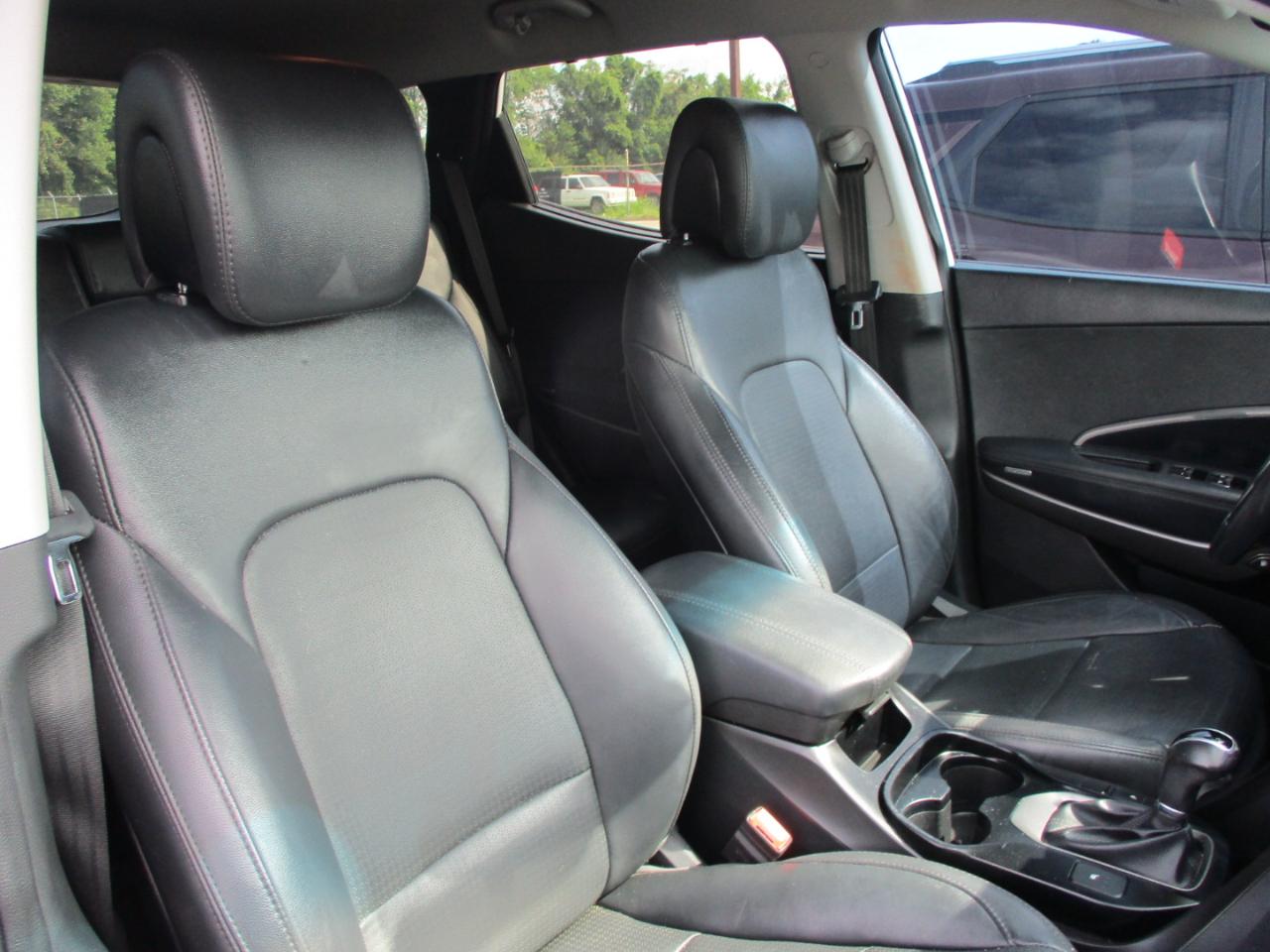 Hyundai Santa Fe Sport FWD 4dr 2.0T 2016
