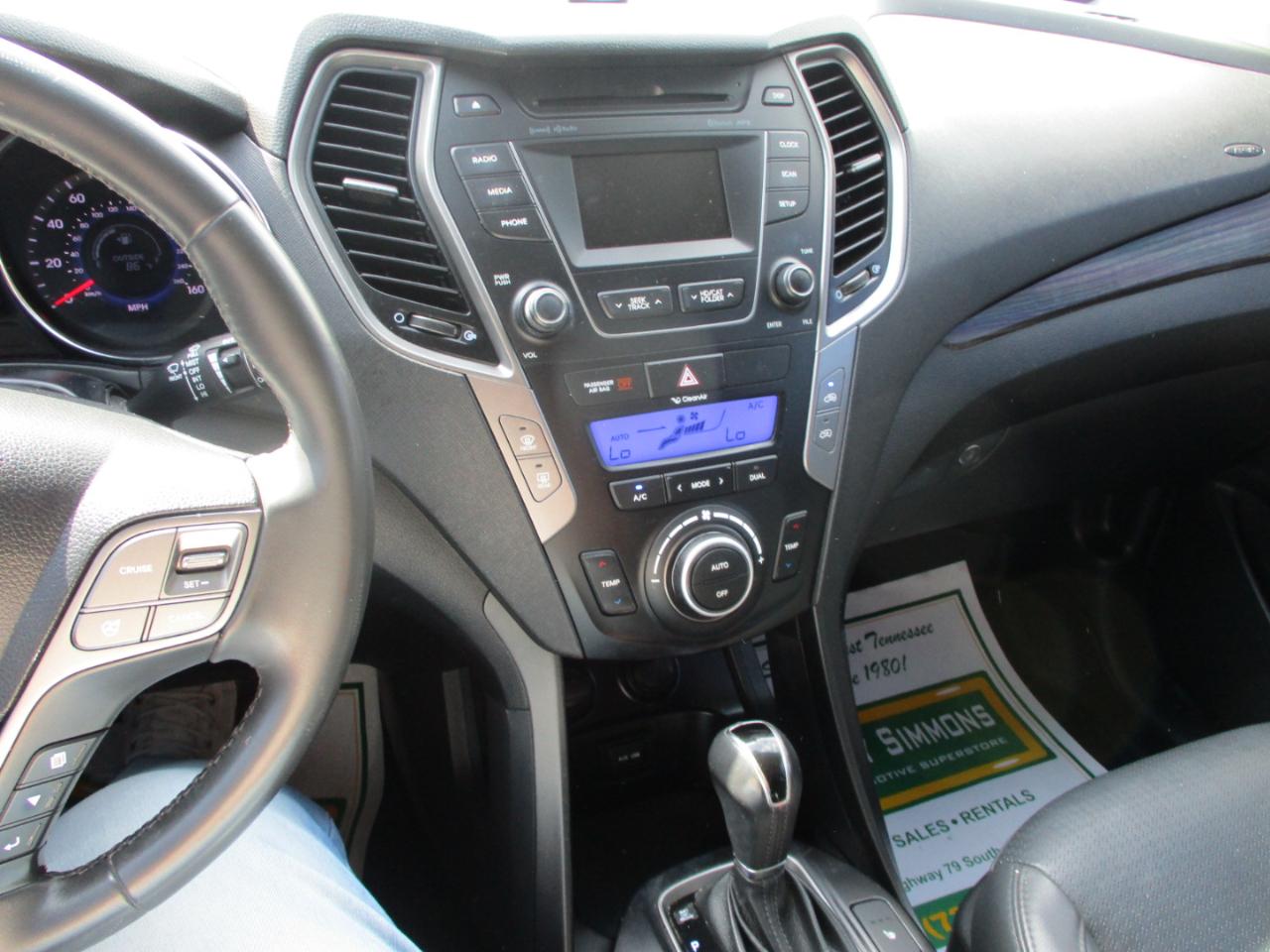 Hyundai Santa Fe Sport FWD 4dr 2.0T 2016