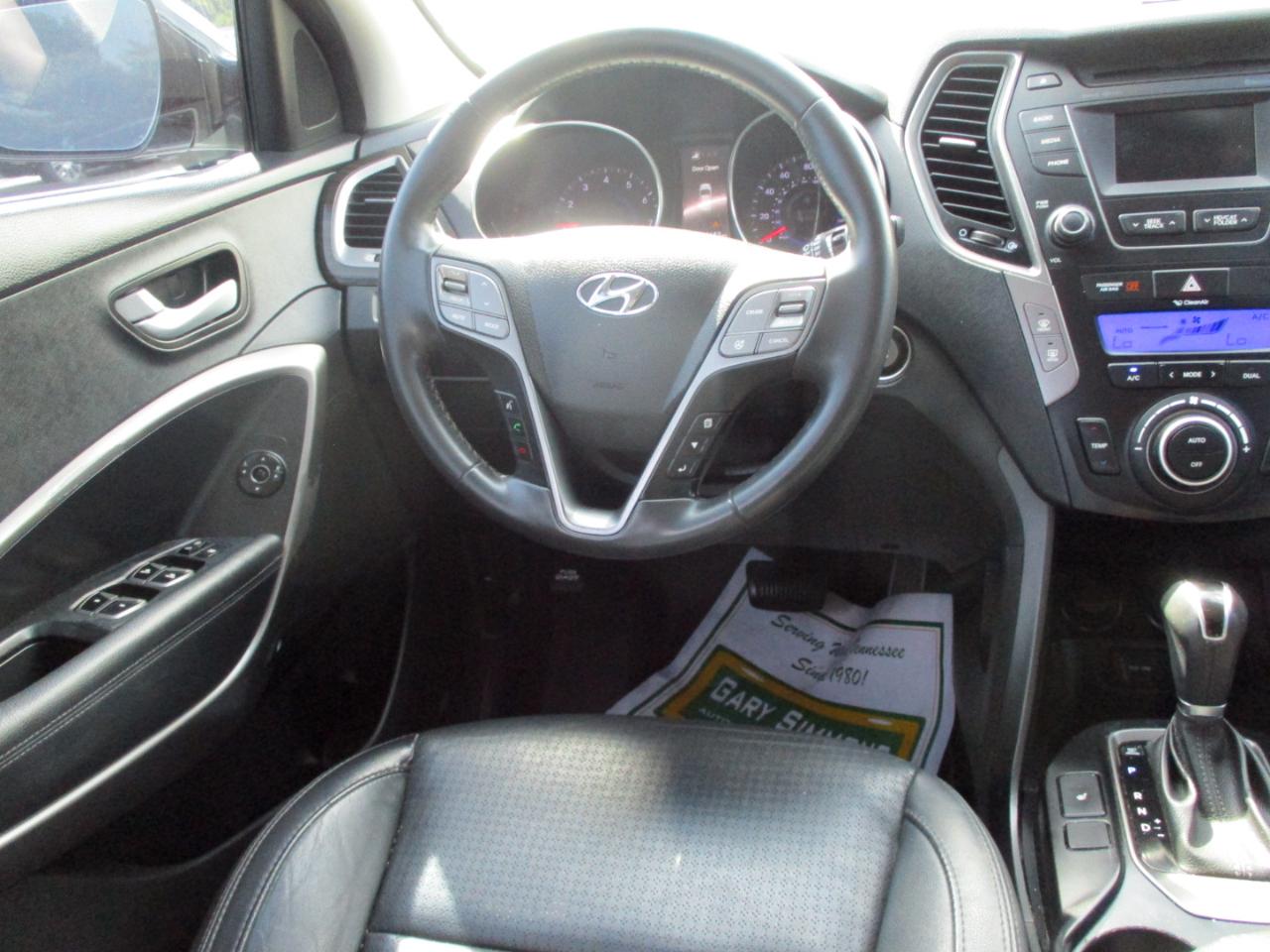 Hyundai Santa Fe Sport FWD 4dr 2.0T 2016