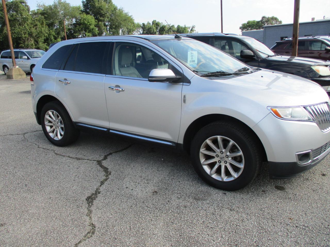 Lincoln MKX FWD 4dr 2013