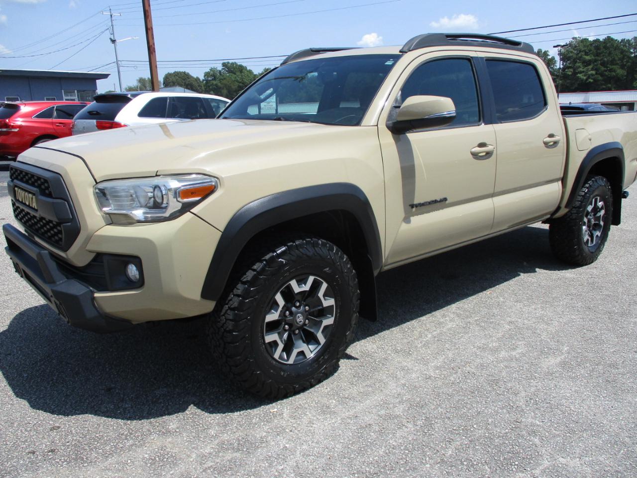 Toyota Tacoma 4WD Double Cab V6 MT TRD Off Road (Natl) 2016