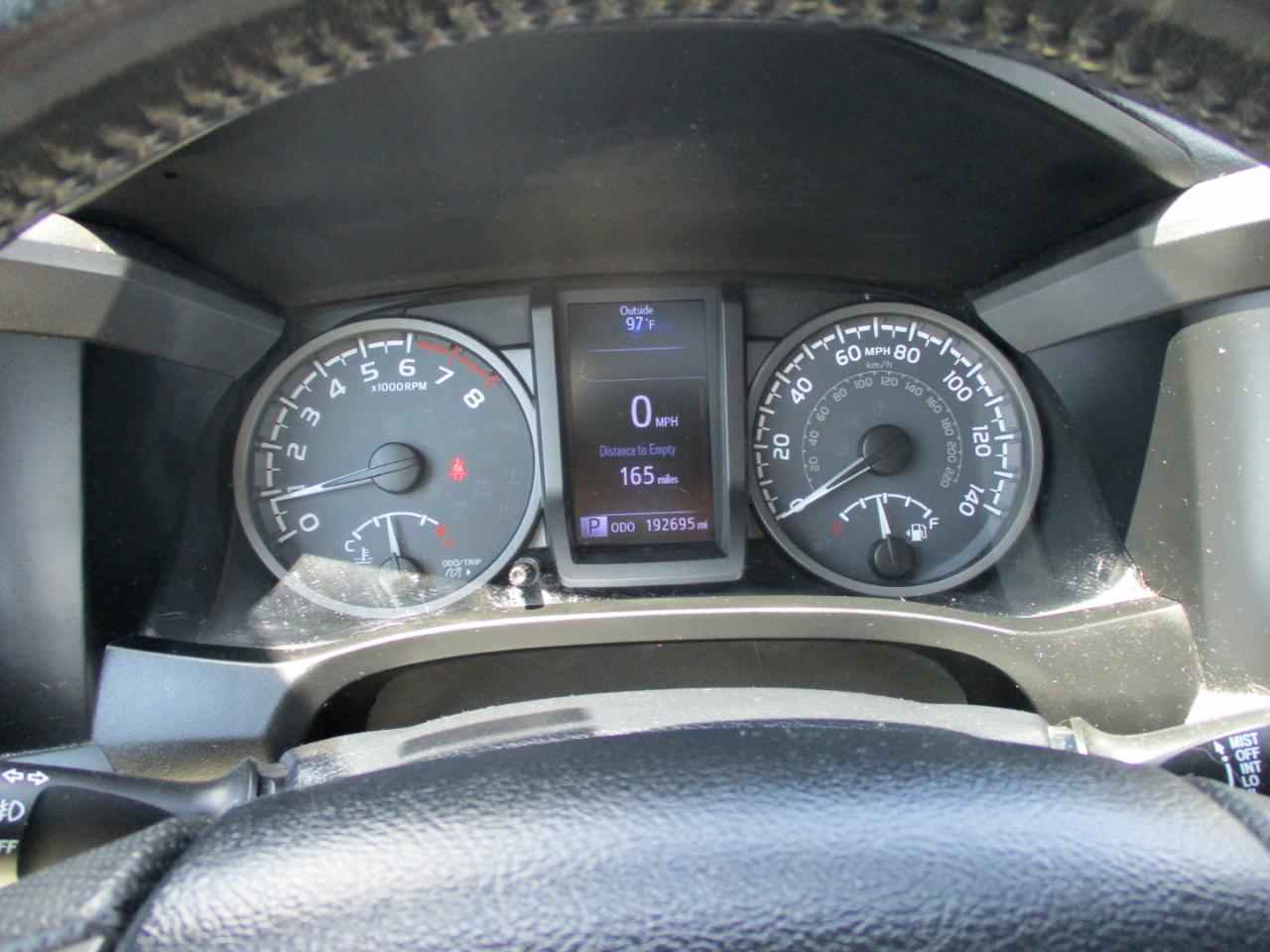 Toyota Tacoma 4WD Double Cab V6 MT TRD Off Road (Natl) 2016