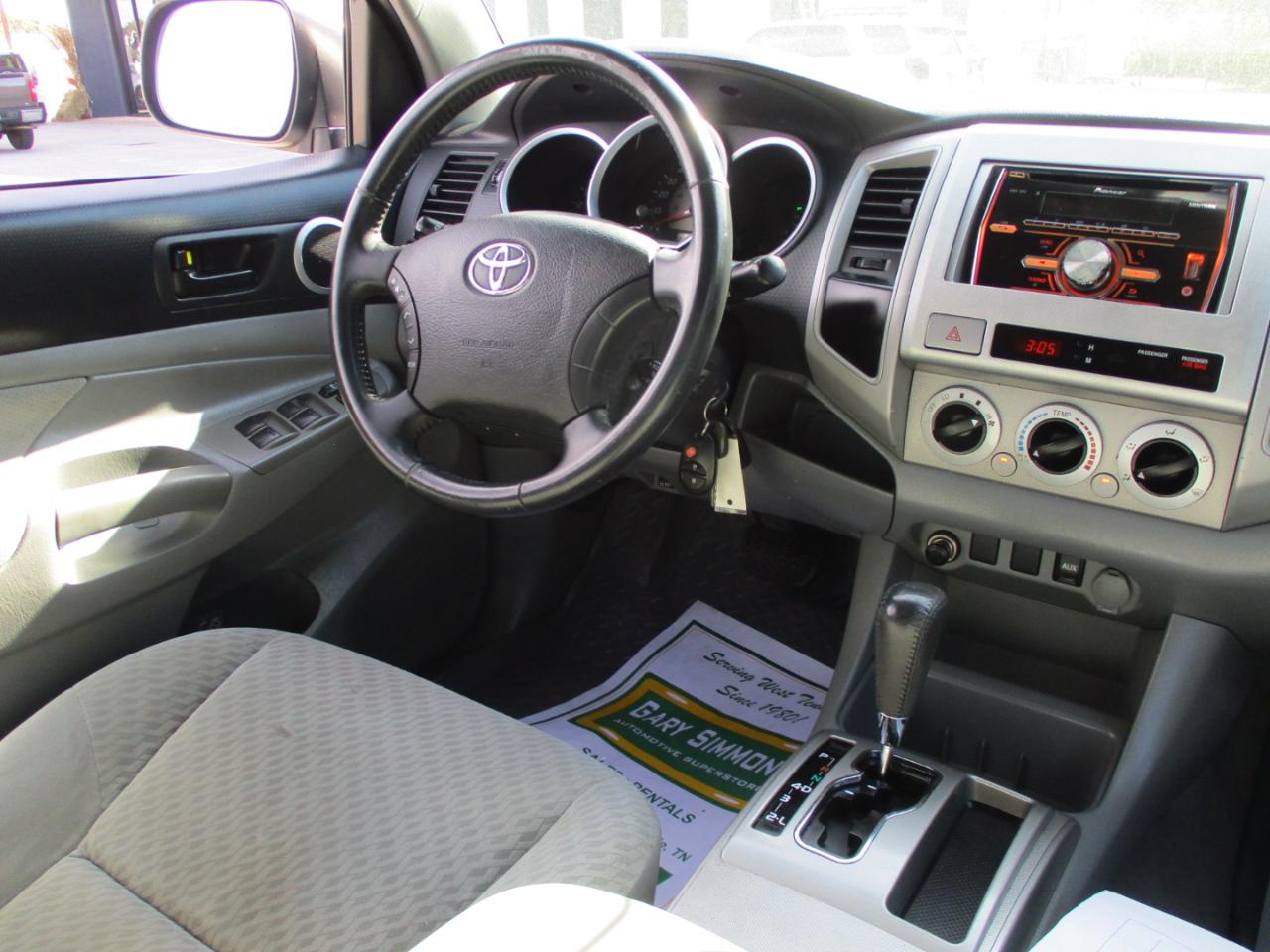 Toyota Tacoma 2WD Double V6 AT PreRunner (Natl) 2009