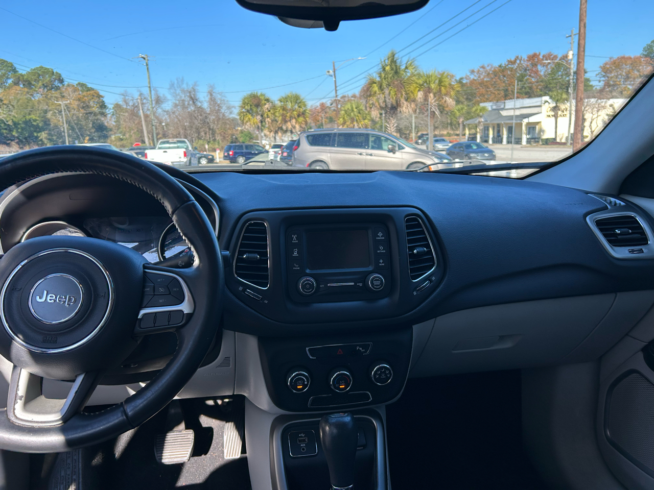 Jeep Compass Latitude FWD 2018