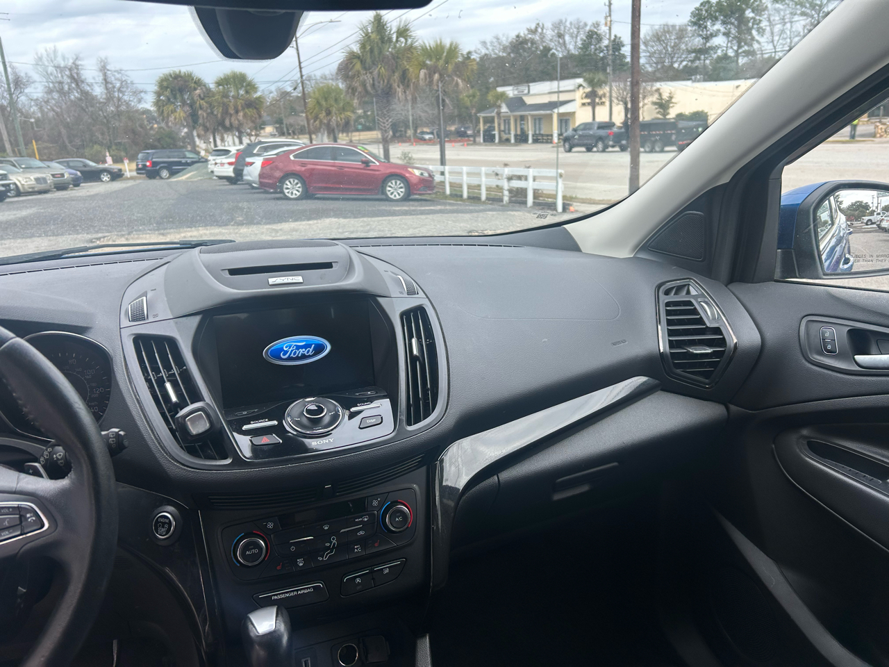 Ford Escape Titanium FWD 2017