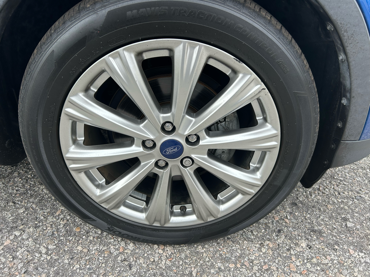 Ford Escape Titanium FWD 2017