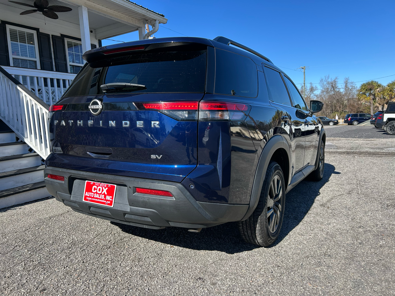 Nissan Pathfinder SV 2022