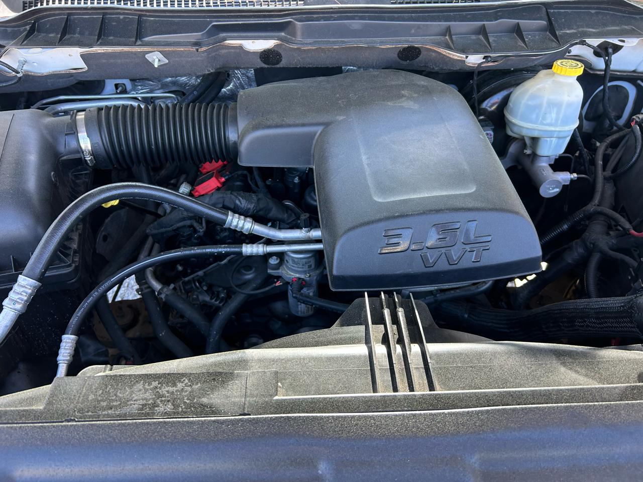 RAM 1500 Tradesman/Express Crew Cab SWB 2WD 2014