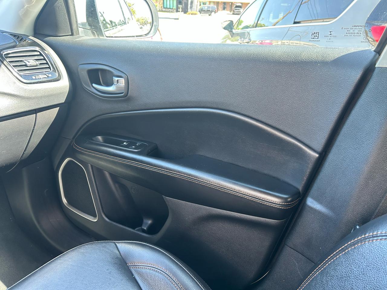 Jeep Compass Limited FWD 2020