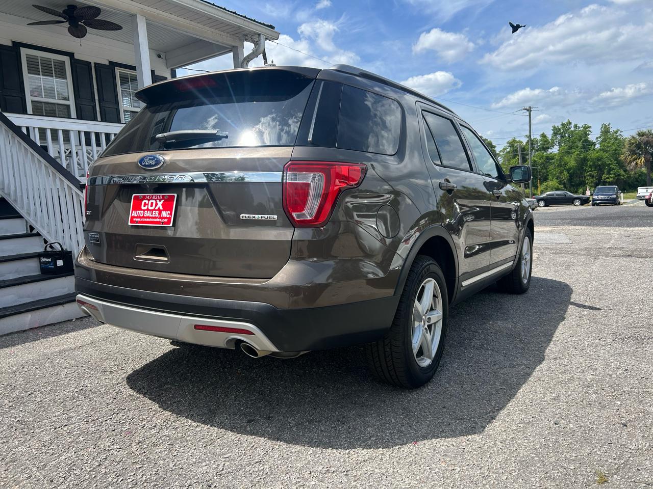 Ford Explorer XLT FWD 2016