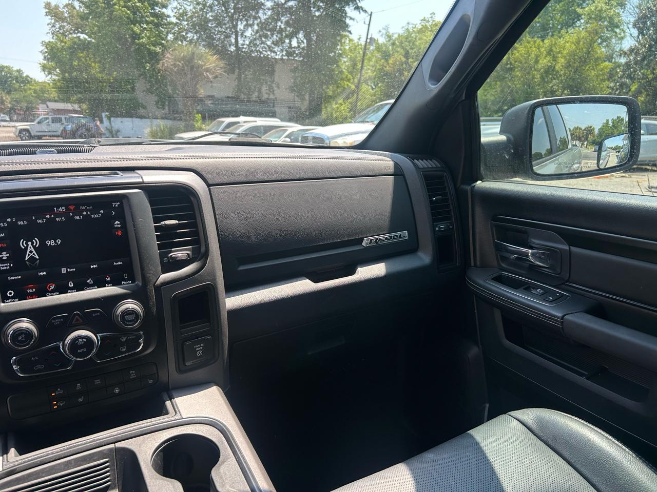 RAM 1500 Rebel Crew Cab SWB 4WD 2018