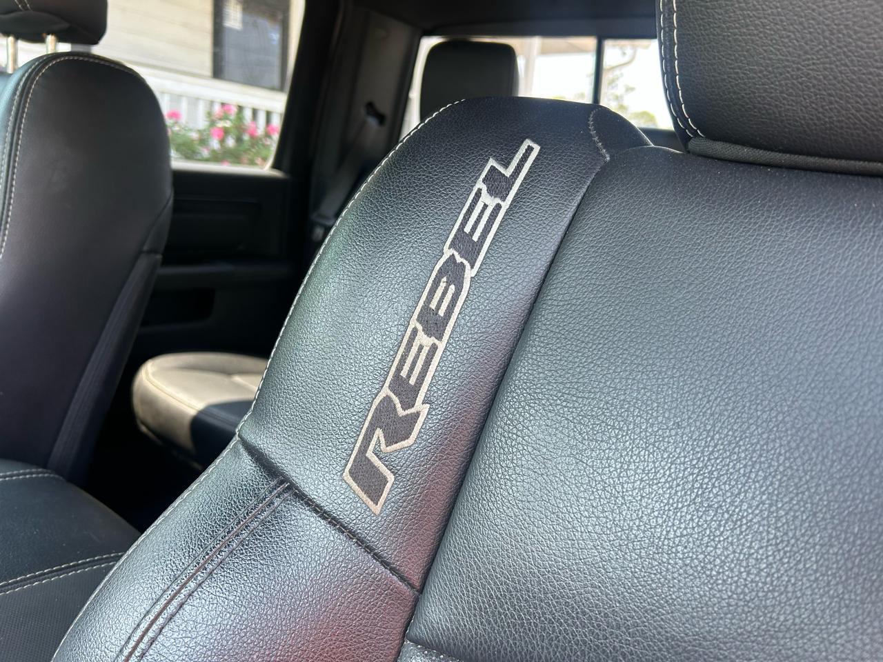 RAM 1500 Rebel Crew Cab SWB 4WD 2018