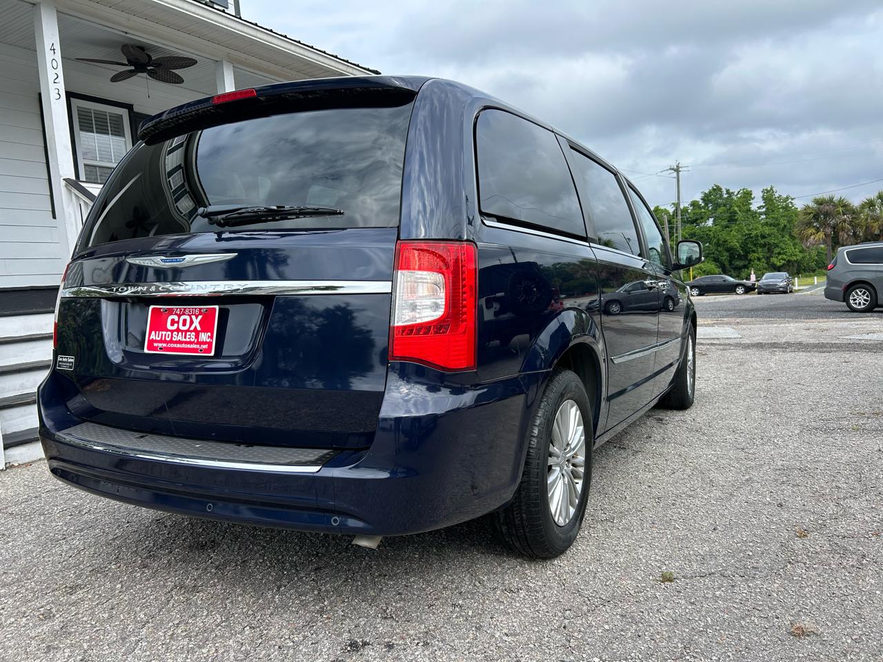 Chrysler Town & Country Touring-L 2015