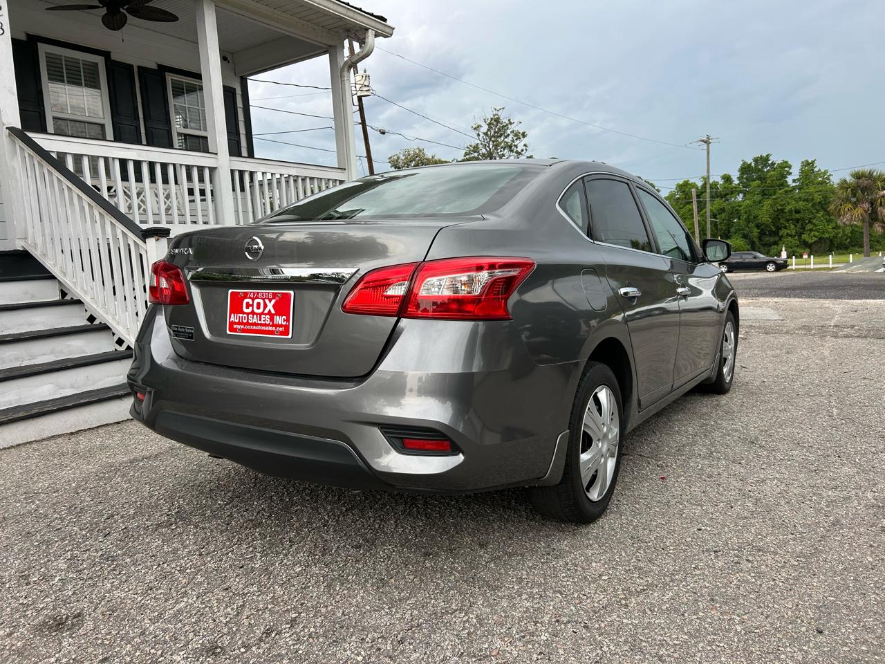 Nissan Sentra 1.8 S 2017