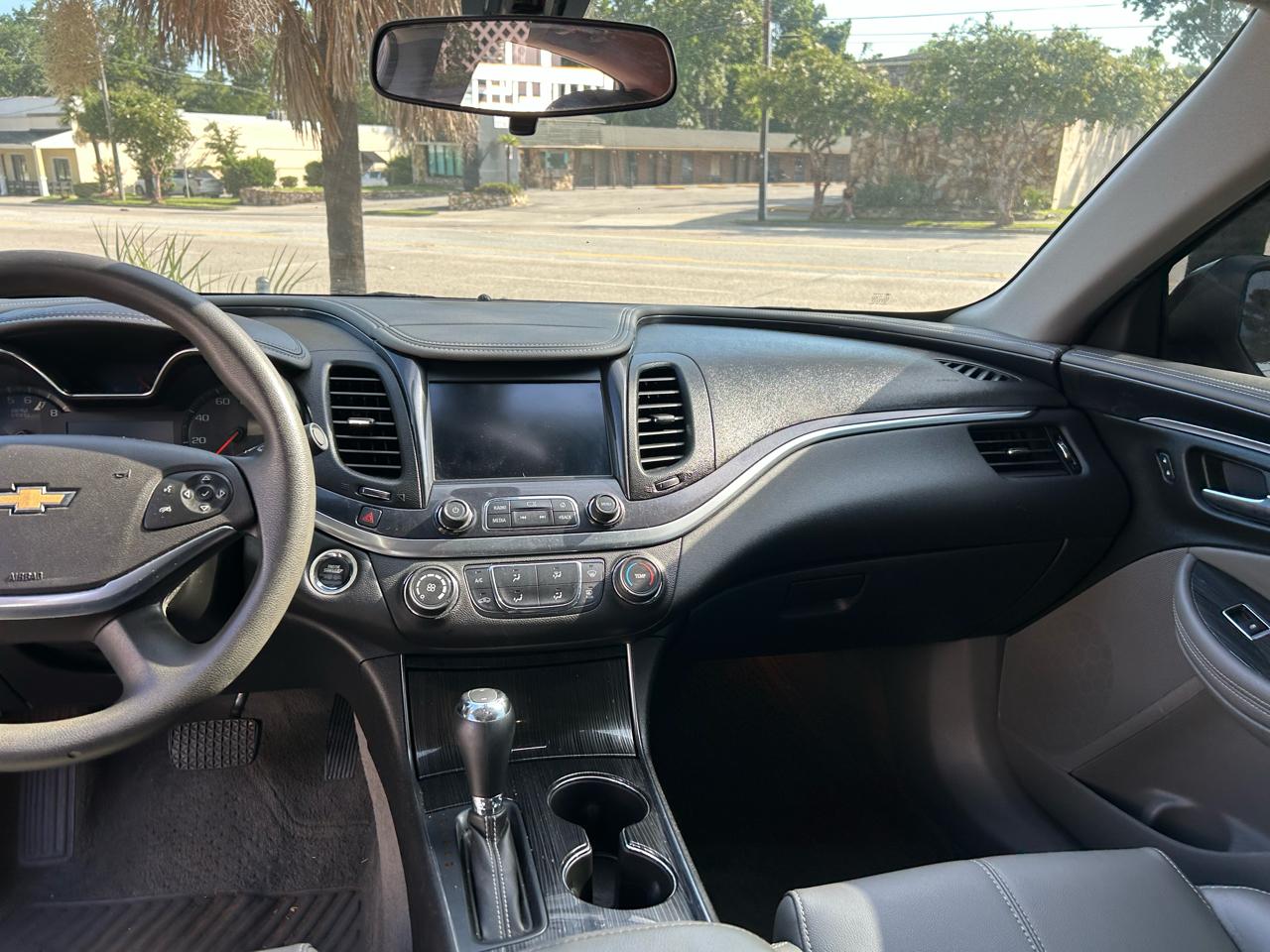 Chevrolet Impala LS 2018