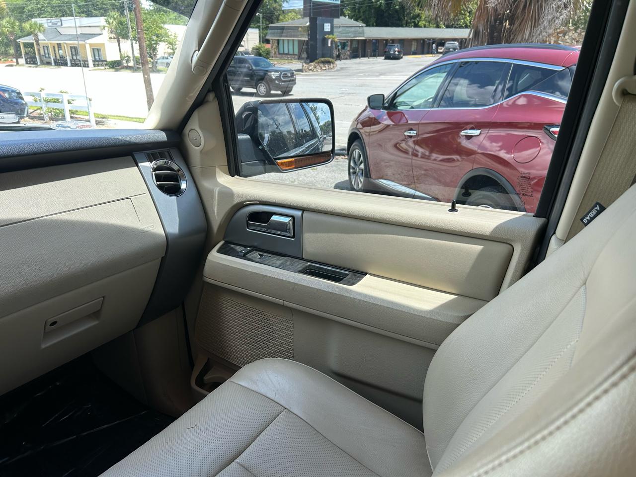 Ford Expedition Limited 2WD 2017