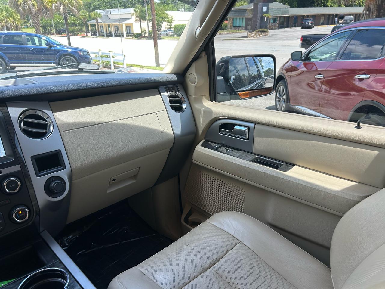 Ford Expedition Limited 2WD 2017