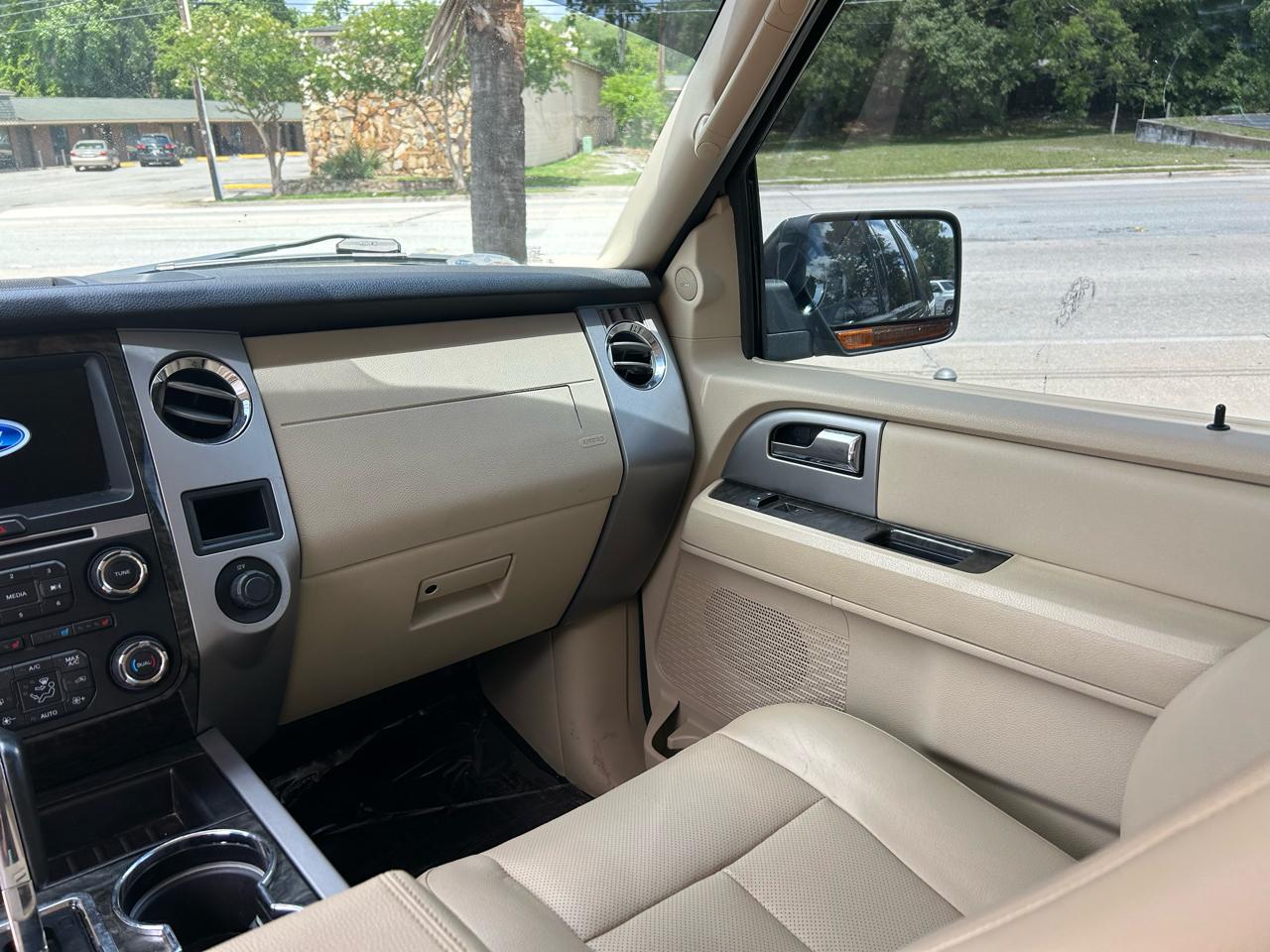 Ford Expedition Limited 2WD 2017