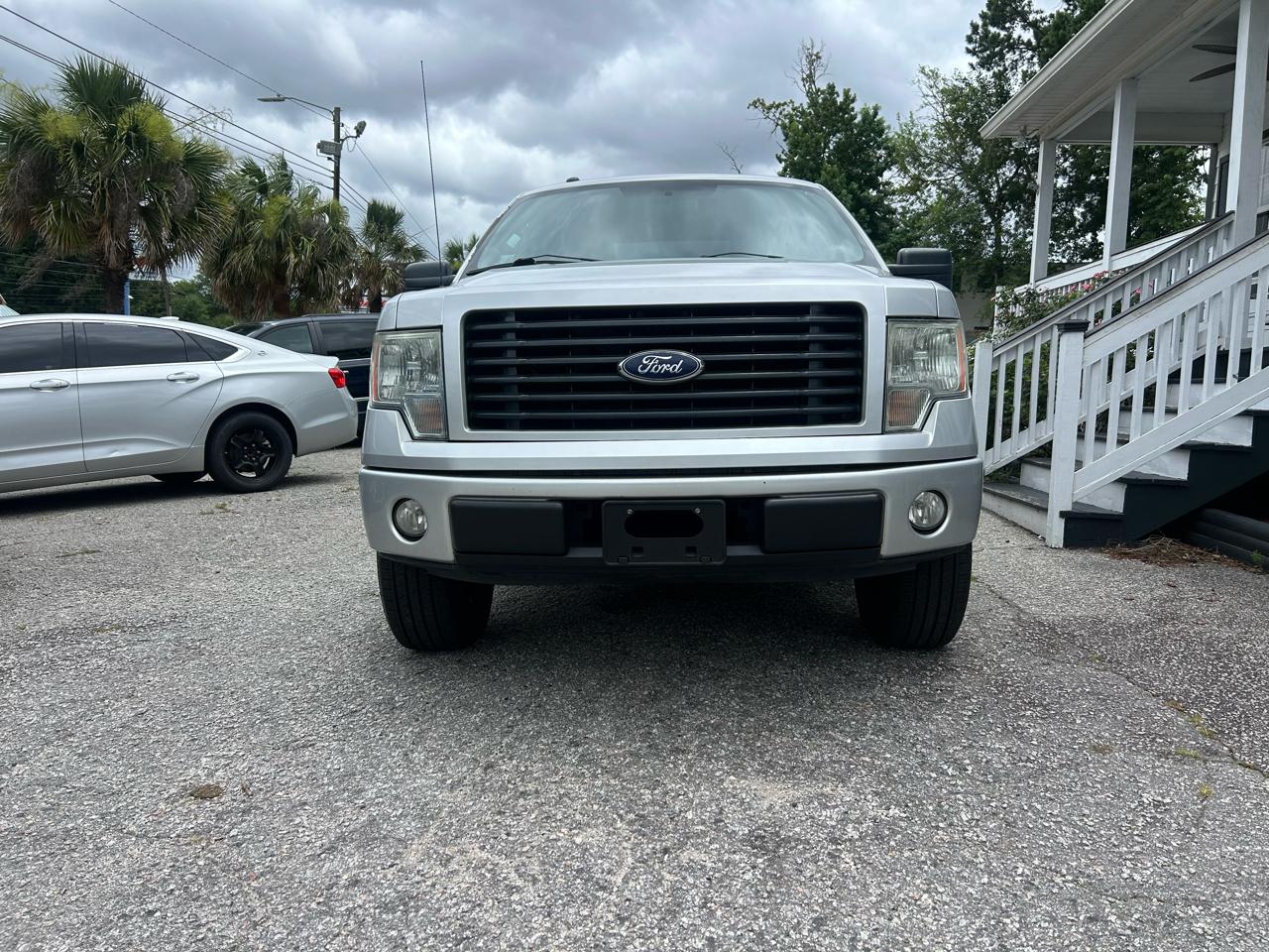 Ford F-150 2WD SuperCab 145" STX 2014
