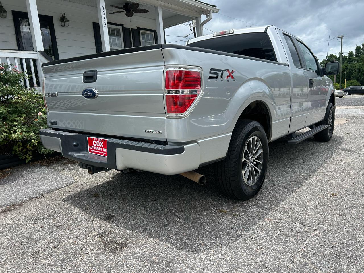 Ford F-150 2WD SuperCab 145" STX 2014