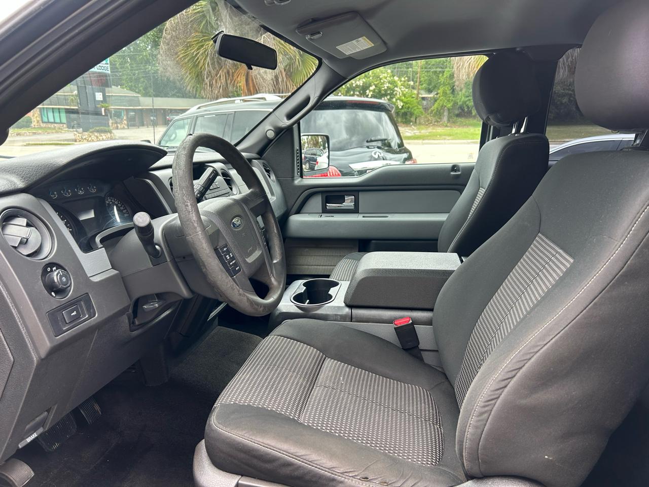 Ford F-150 2WD SuperCab 145" STX 2014