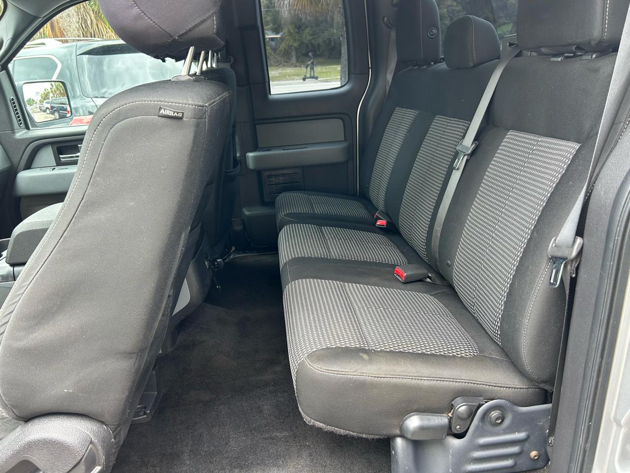 Ford F-150 2WD SuperCab 145" STX 2014
