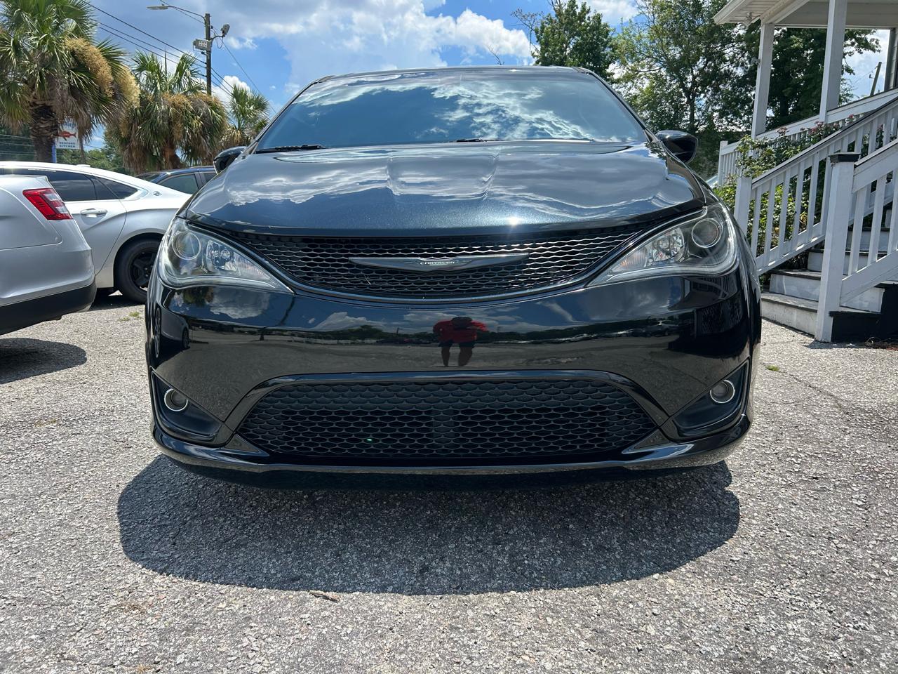 Chrysler Pacifica Touring Plus 2020