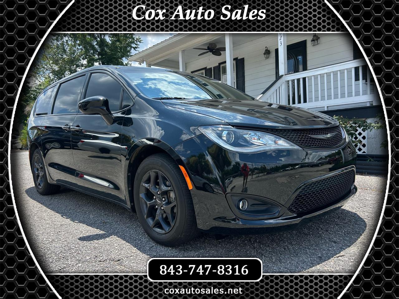 Chrysler Pacifica Touring Plus 2020