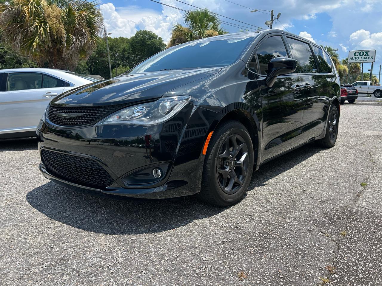Chrysler Pacifica Touring Plus 2020