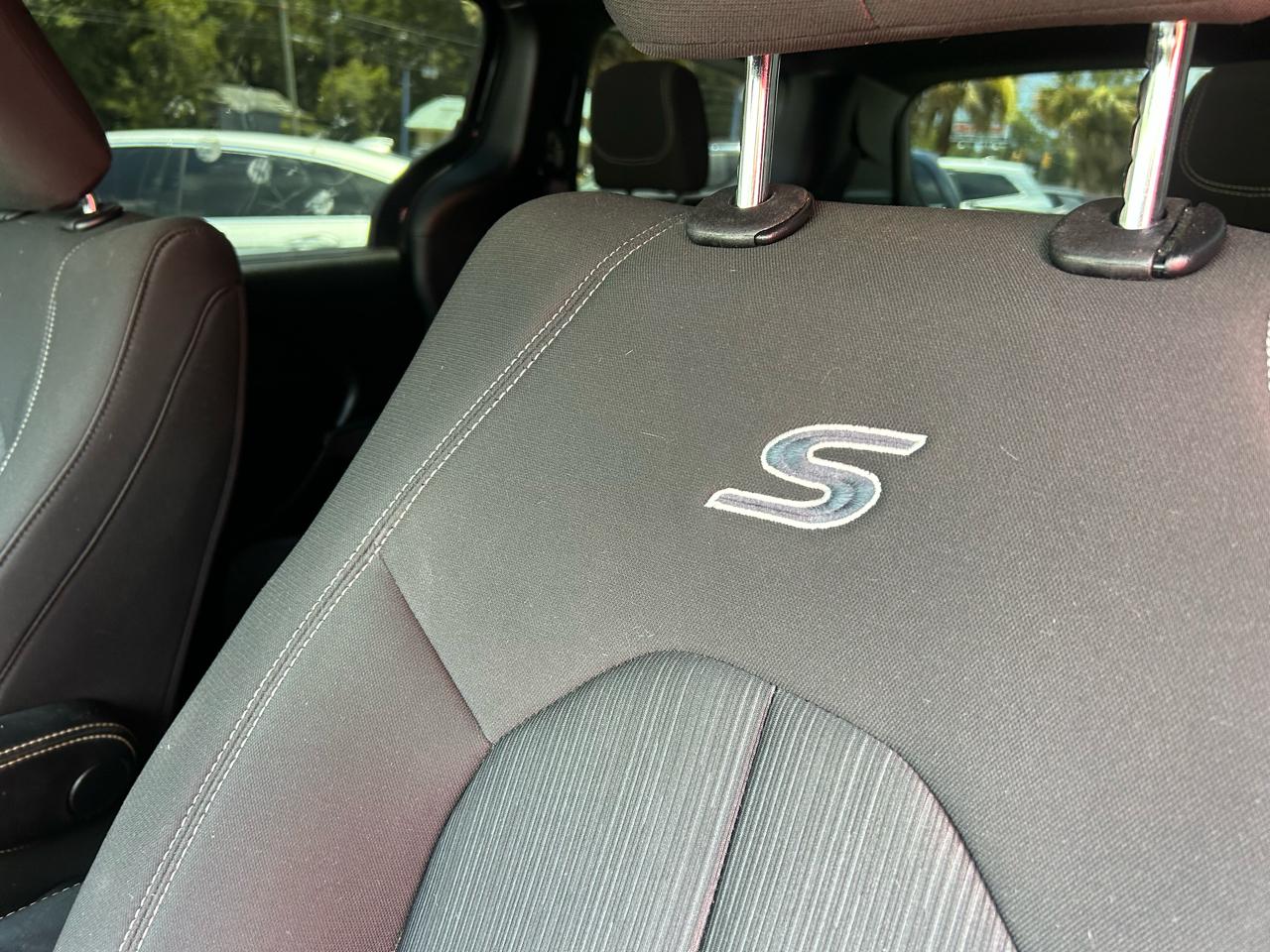 Chrysler Pacifica Touring Plus 2020