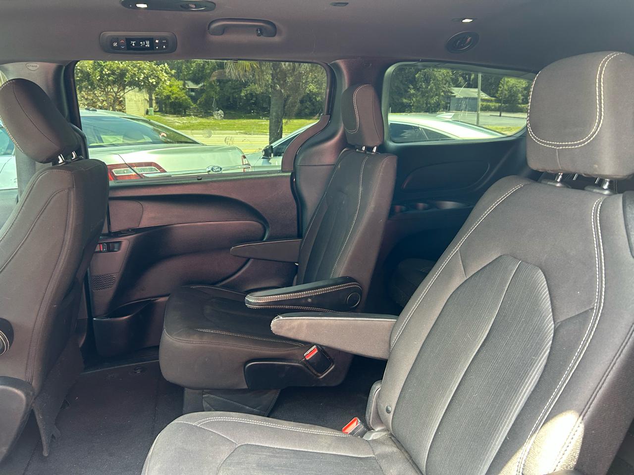 Chrysler Pacifica Touring Plus 2020