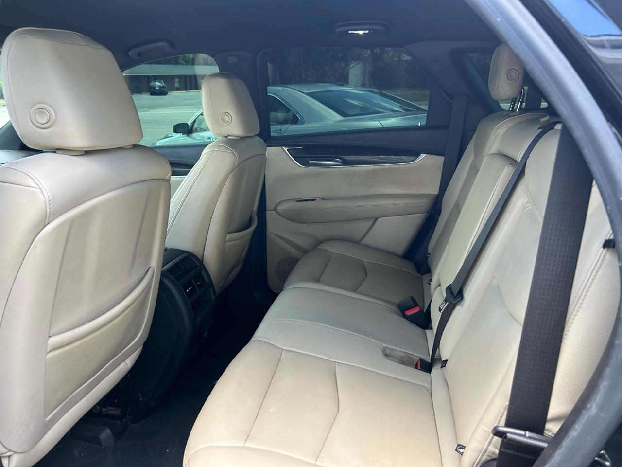 Cadillac XT5 Base 2018
