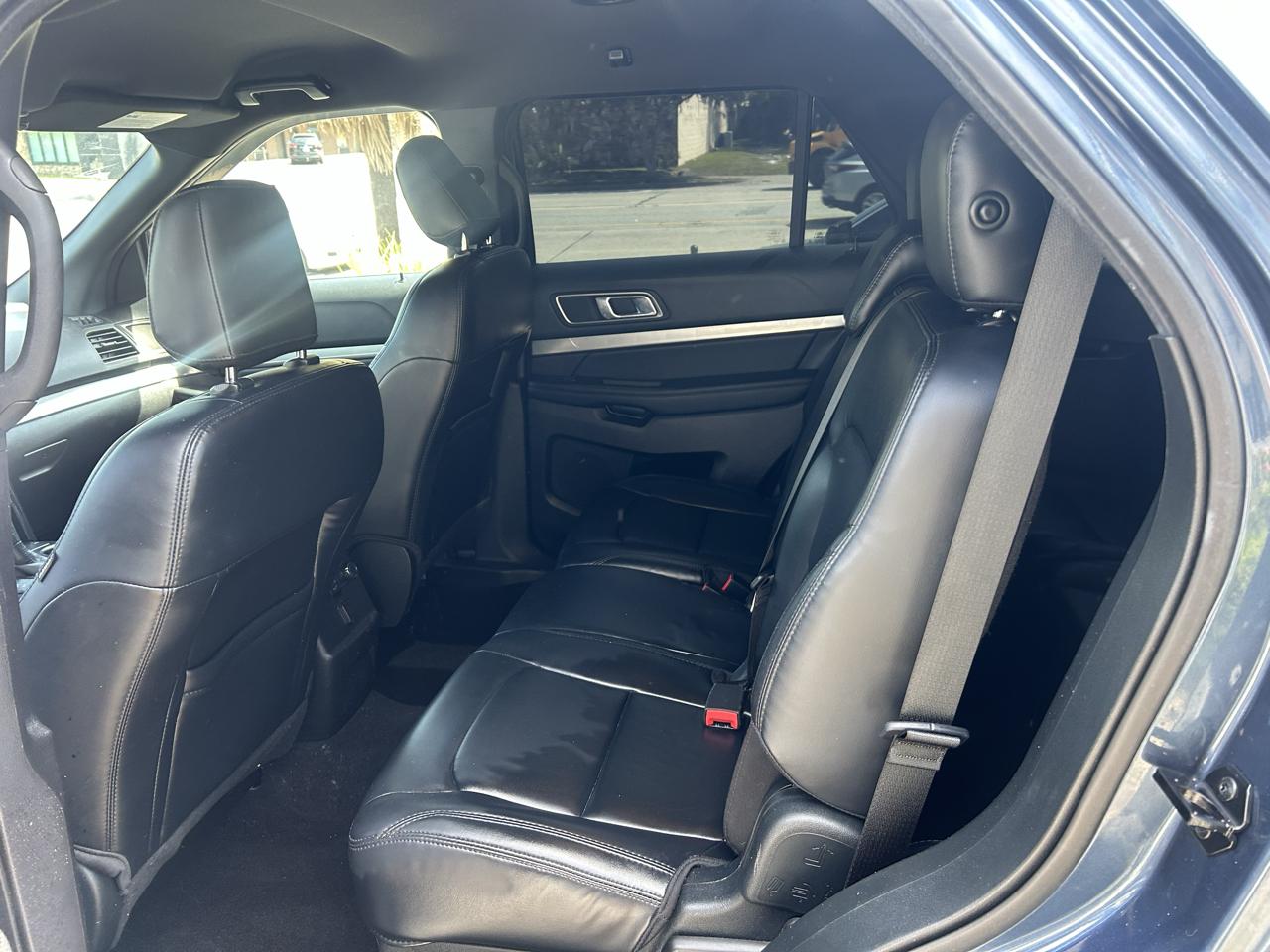 Ford Explorer XLT 4WD 2019