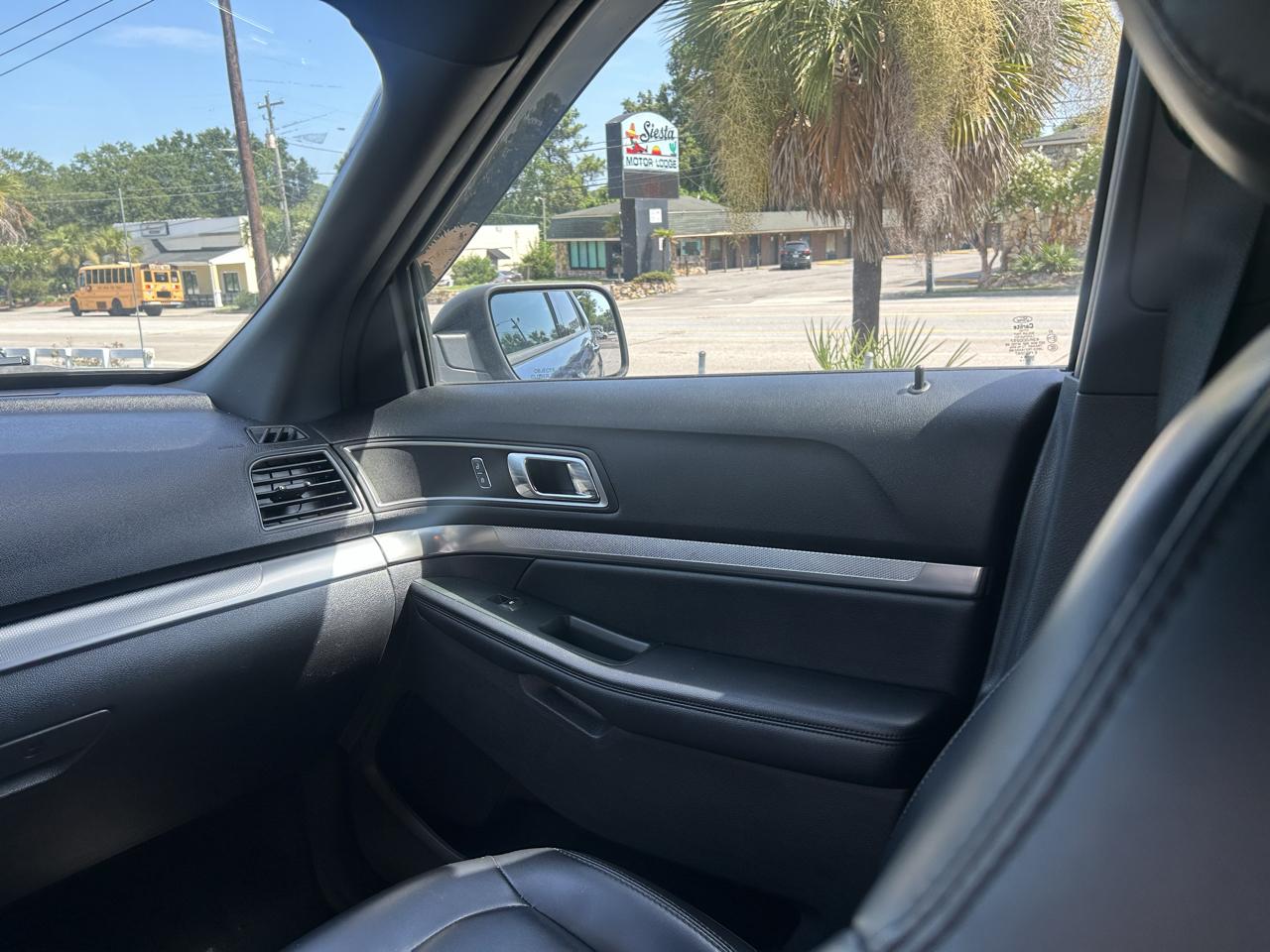 Ford Explorer XLT 4WD 2019