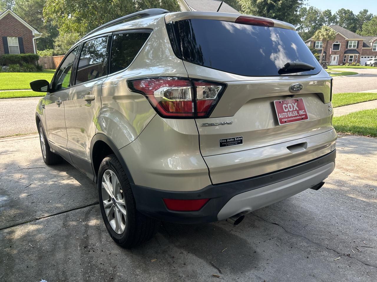 Ford Escape SE FWD 2017
