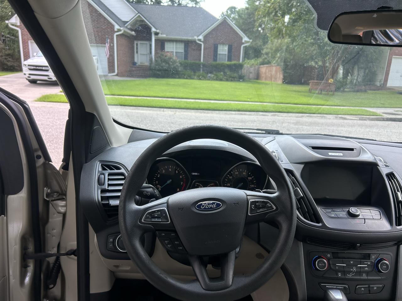 Ford Escape SE FWD 2017