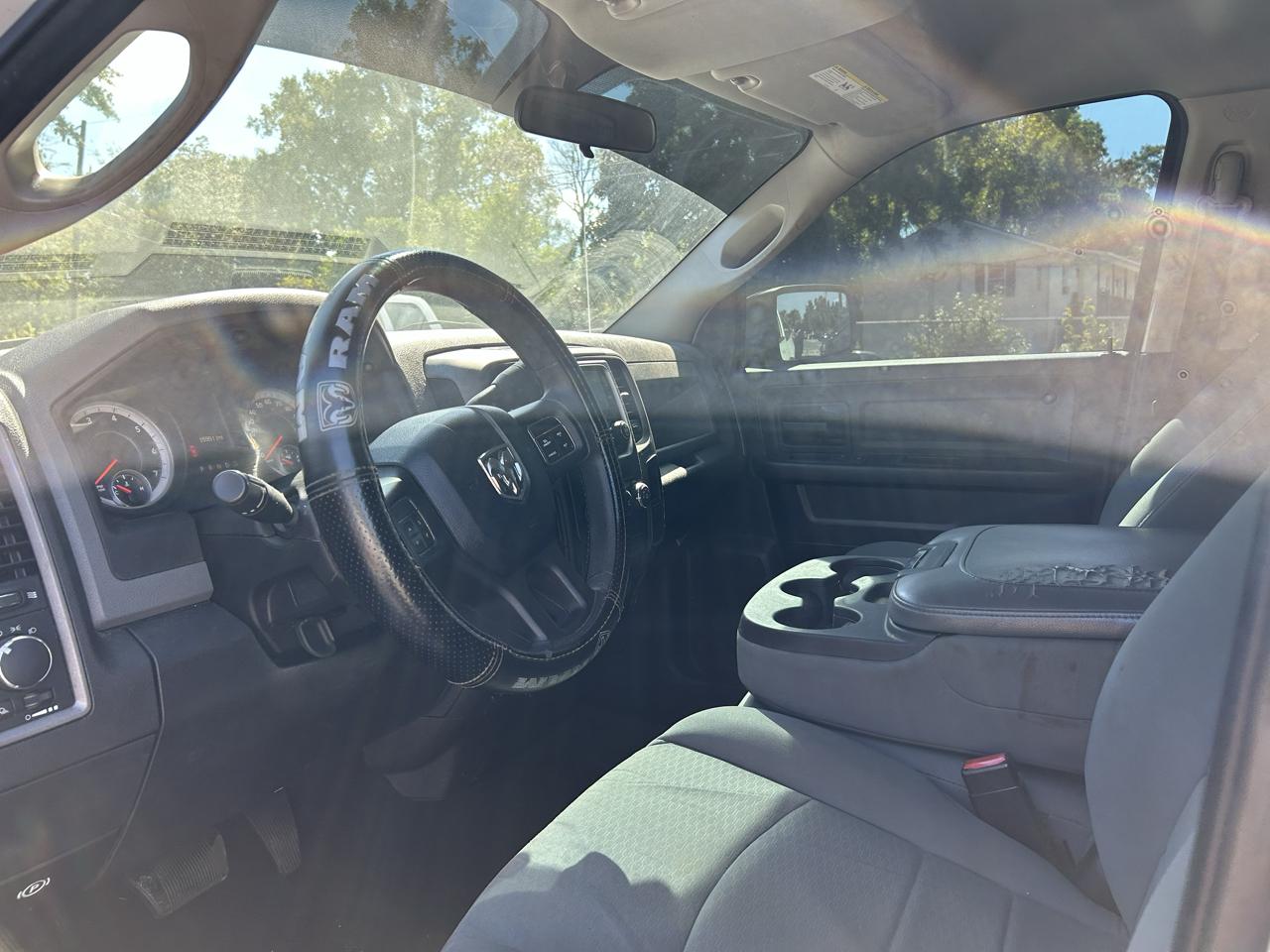 RAM 1500 Tradesman Quad Cab 2WD 2013