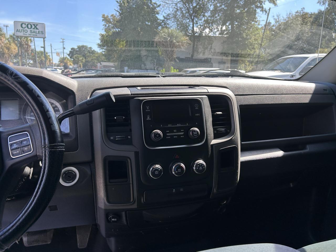 RAM 1500 Tradesman Quad Cab 2WD 2013